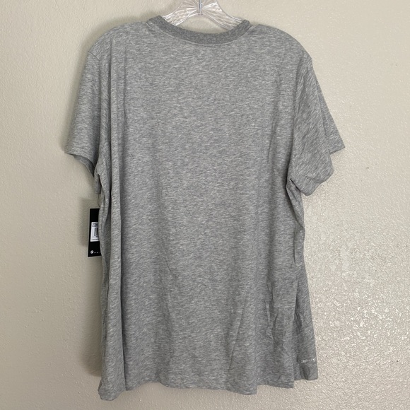 Nike Women’s Dri-Fit Tee XXL - Picture 2 of 5